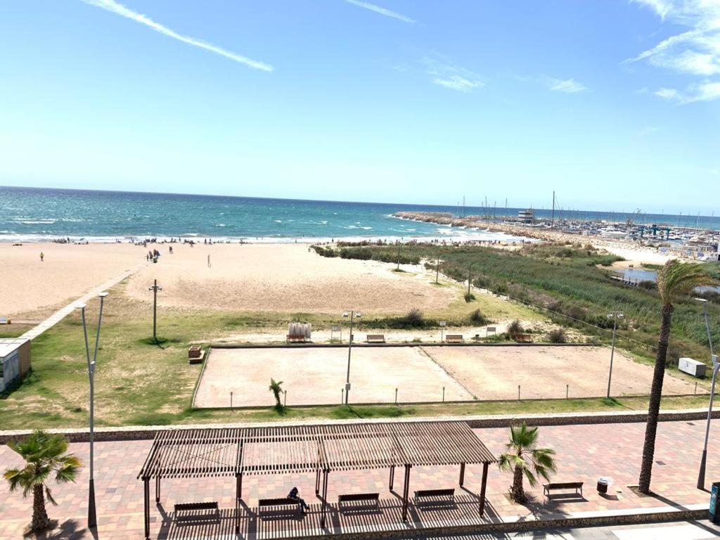 Espectaculares Vistas Al Mar En Segur De Calafell Apartment Luaran gambar